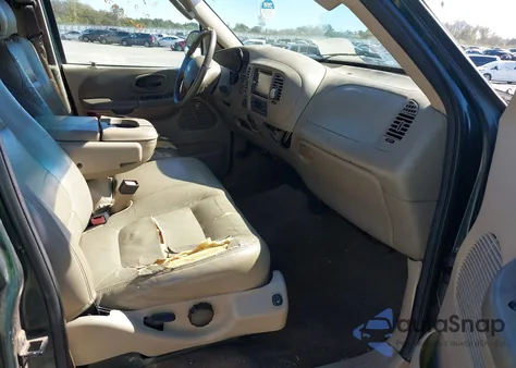 2002 Ford F-150 Lariat/Xlt из США, поврежденный, VIN 1FTRW08L32KE28401